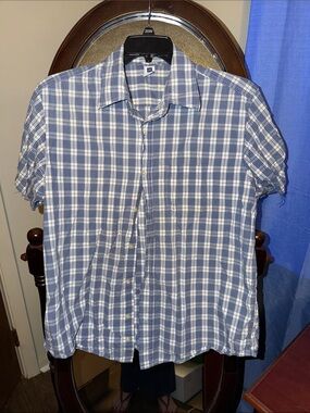 GAP Factory Blue and White Plaid Short-Sleeve Button-Down Shirt